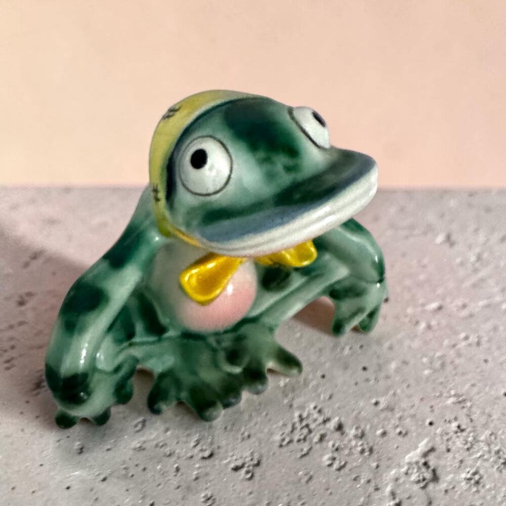 Vintage Japan Ceramic Frog Planter Open Mouth Yellow Hat Bow Tie Mottled Green